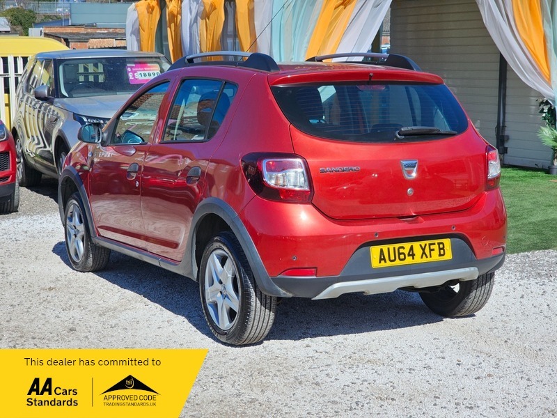 Dacia Sandero 1.5 Dci Laureate Euro Red #6