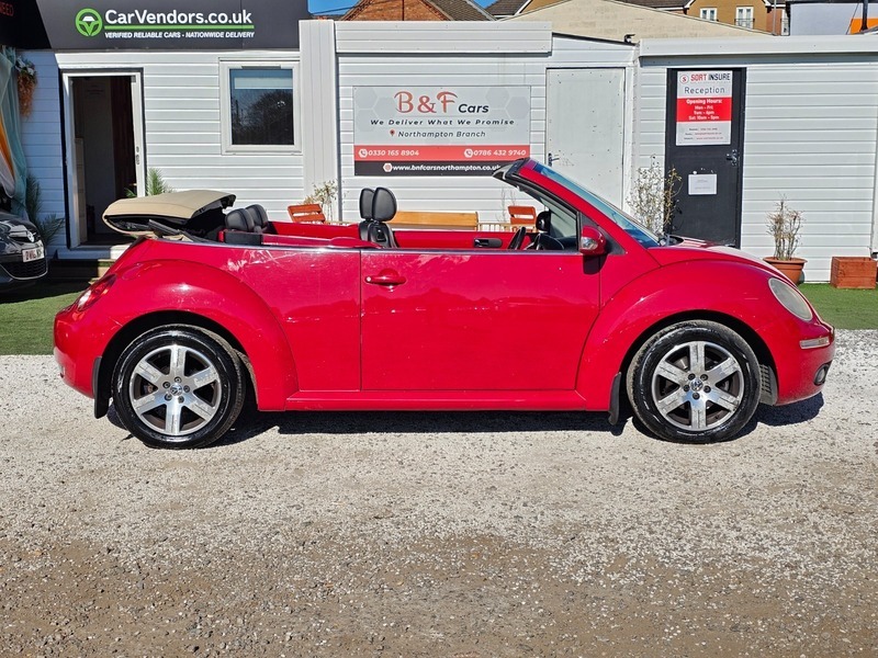 Volkswagen Beetle 1.6 Cabriolet Euro 4 #5