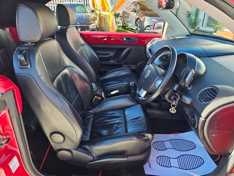 Volkswagen Beetle 1.6 Cabriolet Euro 4 #6