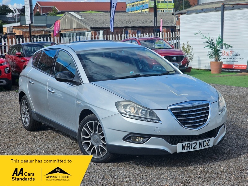 Chrysler Delta 1.4 M-air Sr Euro Silver