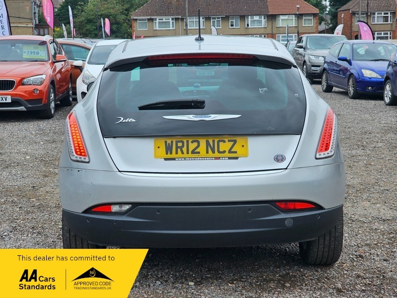 Chrysler Delta 1.4 M-air Sr Euro Silver #4