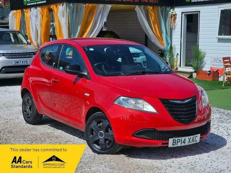 Chrysler Ypsilon 1.2 Silver Euro 6 