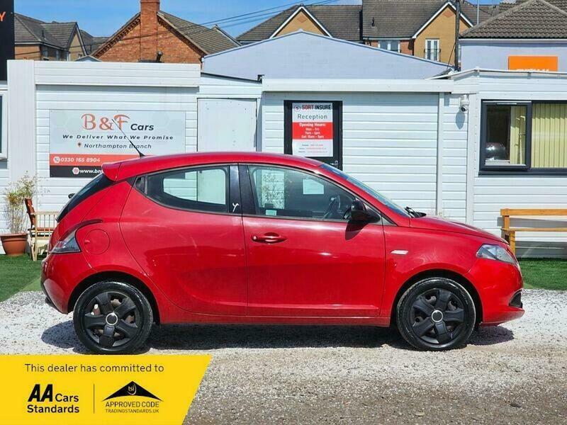 Chrysler Ypsilon 1.2 Silver Euro 6 BP14XAC  #4