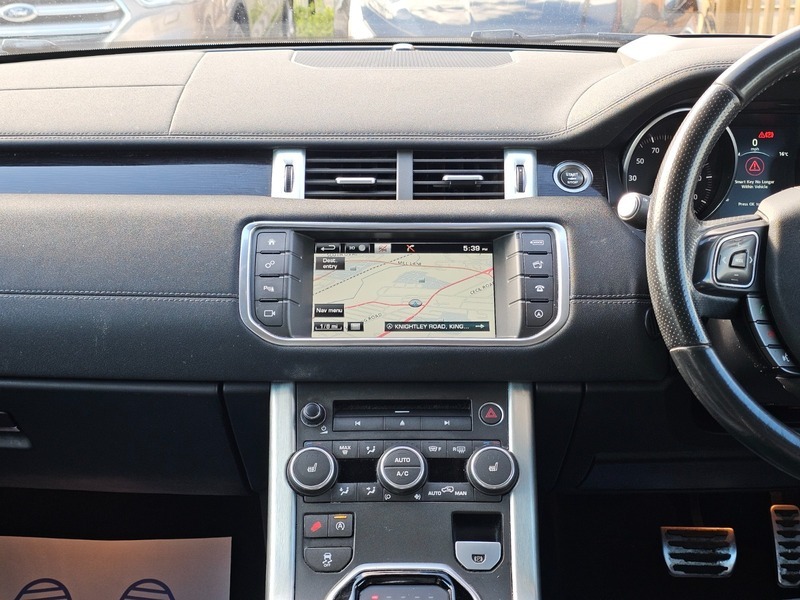 Land Rover Range Rover Evoque 2.0 Td4 Hse Dynamic HV66FJA Black #3