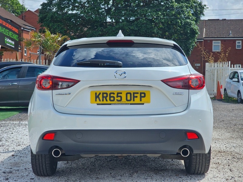 Mazda 3 2.2 Skyactiv-d Sport Nav KR65OFP White #6