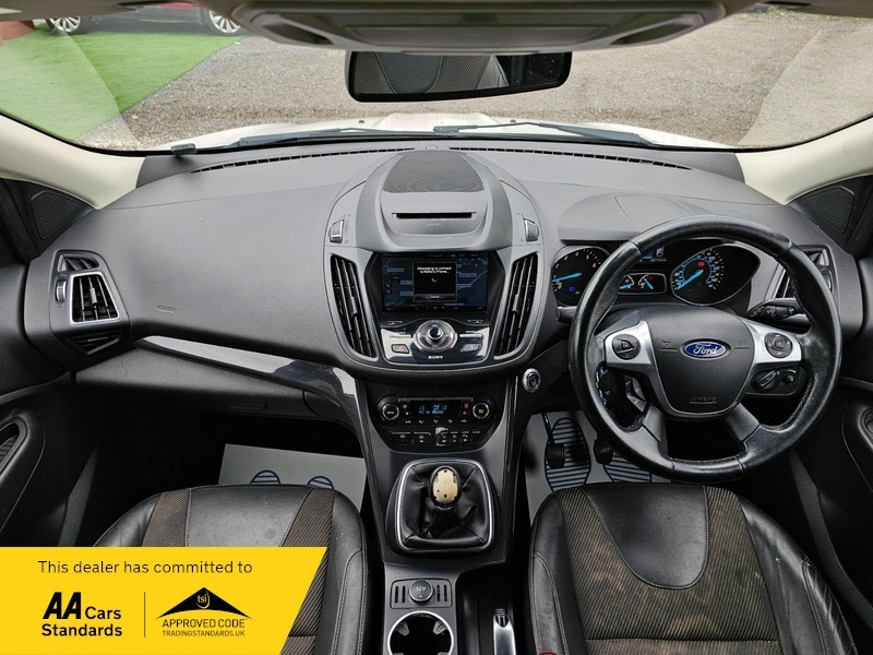 Ford Kuga 1.5T Ecoboost Titanium Sport MM16WWW White #3