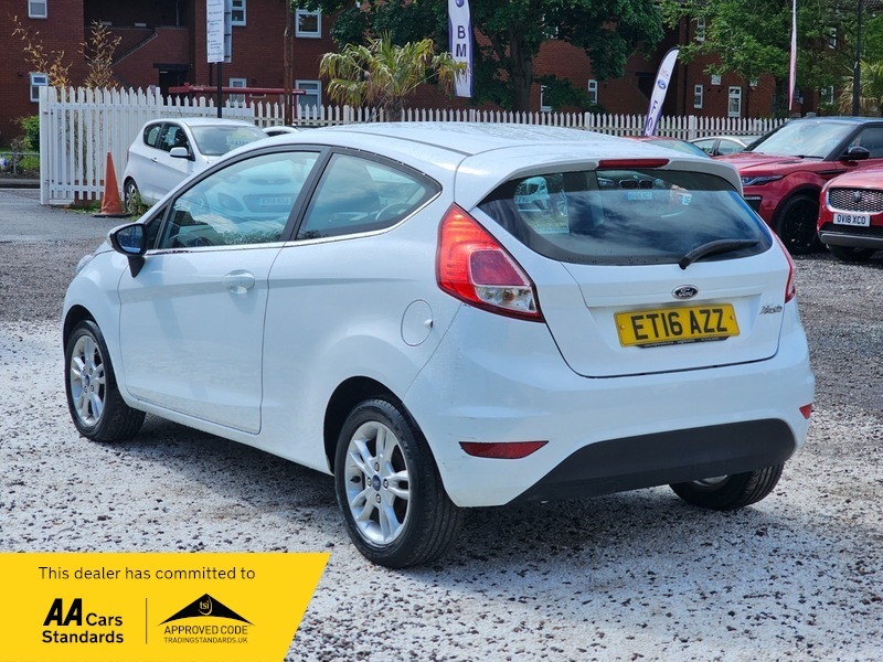 Ford Fiesta 1.25 Zetec Euro 6 ET16AZZ White #6
