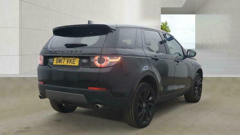 Land Rover Discovery Sport 2.0 Td4 Hse Black BW17VKE Black #6