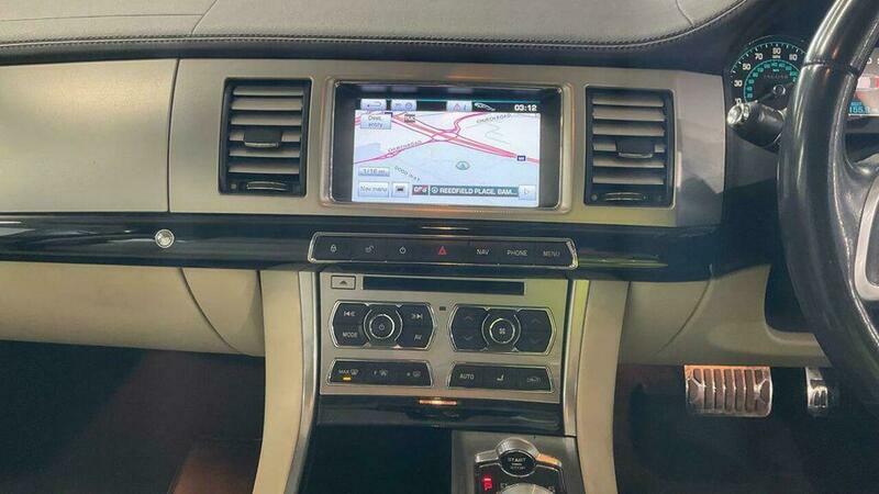Jaguar XF 3.0D S V6 Premium YD61DLO Blue #3