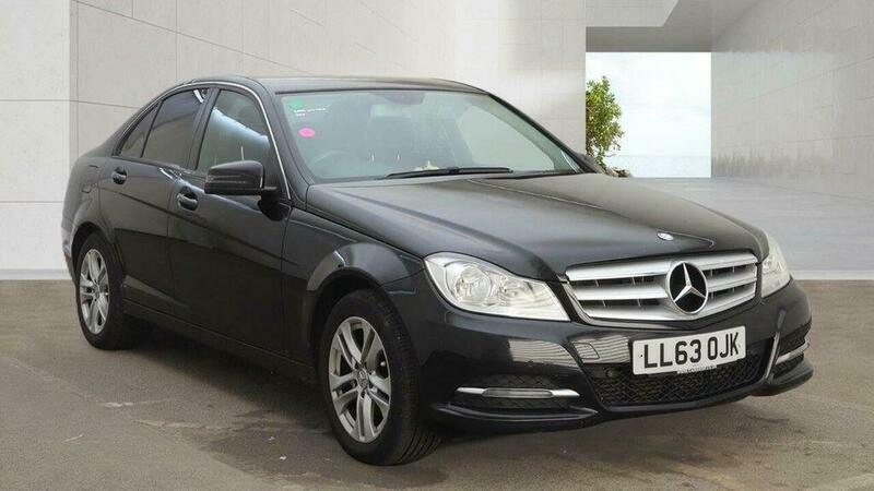 Mercedes-Benz C Class 2.1 C220 Cdi Executive Black