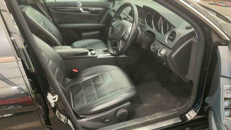 Mercedes-Benz C Class 2.1 C220 Cdi Executive LL63OJK Black #4