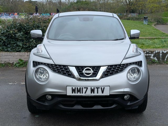 Nissan Juke 1.6 Tekna Xtron Euro 6 WM17WTV Silver #2
