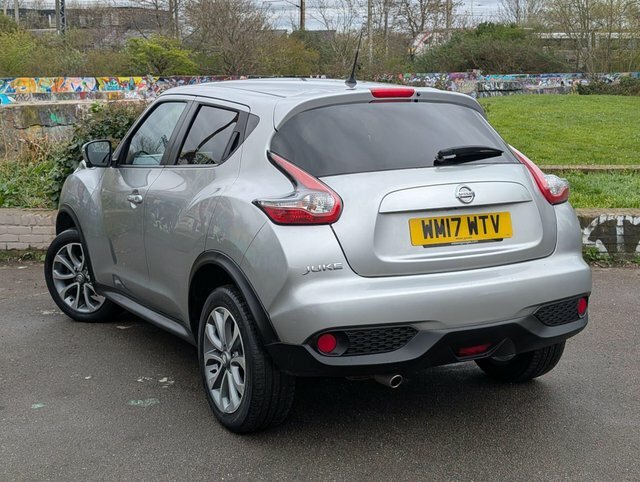 Nissan Juke 1.6 Tekna Xtron Euro 6 WM17WTV Silver #4