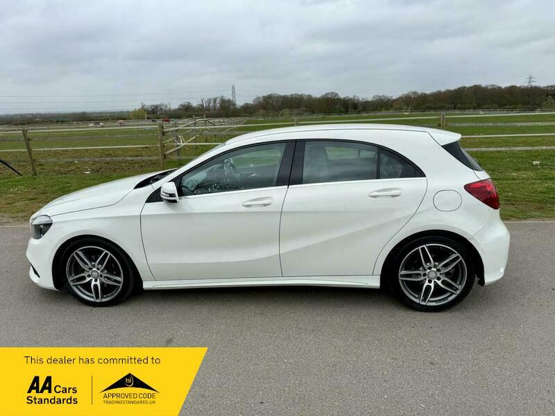 Mercedes-Benz A Class 2.1 A200d Amg Line NV65VCO White #6