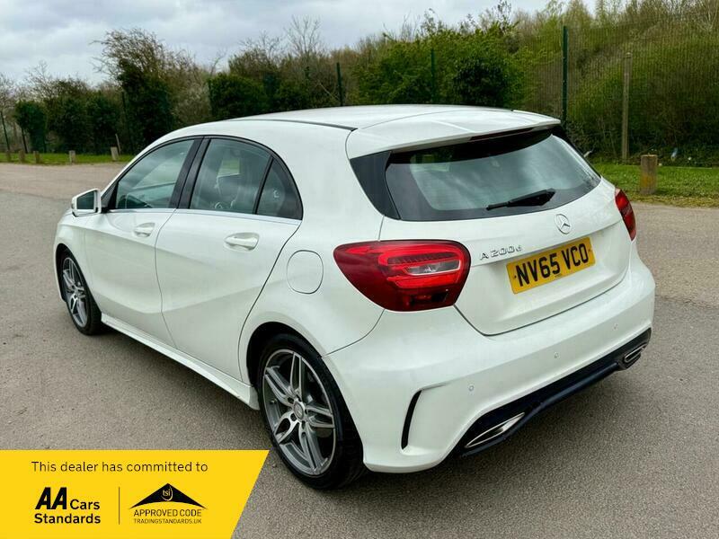 Mercedes-Benz A Class 2.1 A200d Amg Line NV65VCO White #4