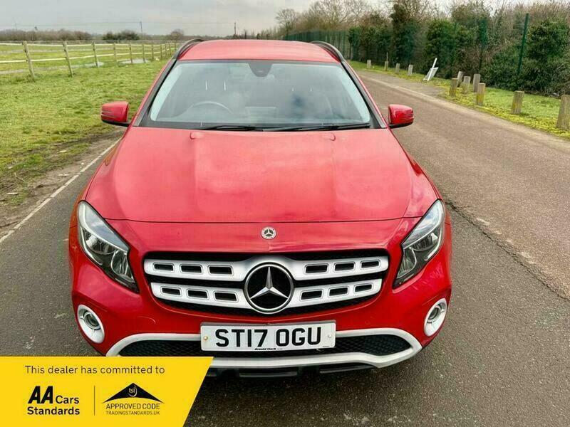 Mercedes-Benz GLA Class 2.1 Gla200d Se Euro ST17OGU Red #2