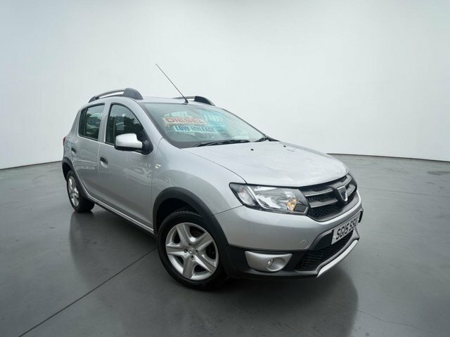 Dacia Sandero Stepway 1.5 Dci Laureate Hatchback Silver #2