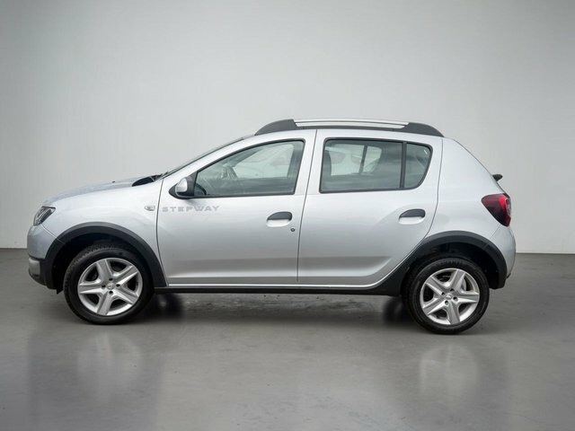 Dacia Sandero Stepway 1.5 Dci Laureate Hatchback Silver #4