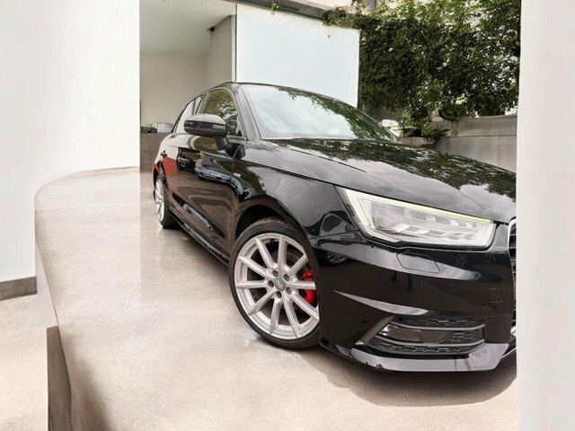 Audi A1 1.6 Tdi S Line SO15VGZ Black #5