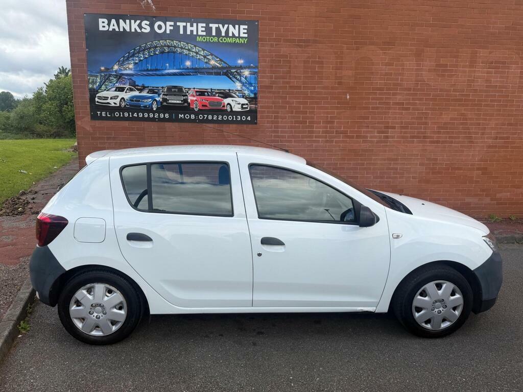 Dacia Sandero 1.0 Sce Access Euro 6 NK18RZF White #5