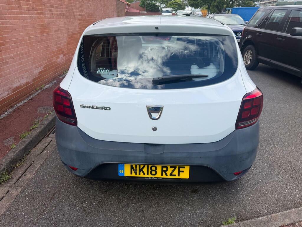 Dacia Sandero 1.0 Sce Access Euro 6 NK18RZF White #4