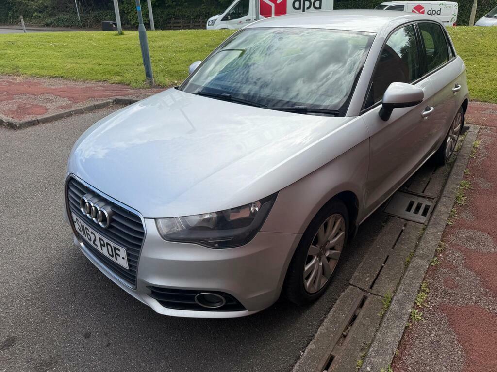 Audi A1 1.6 Tdi Sport Sportback Euro 5 S S SW62POF Silver #3