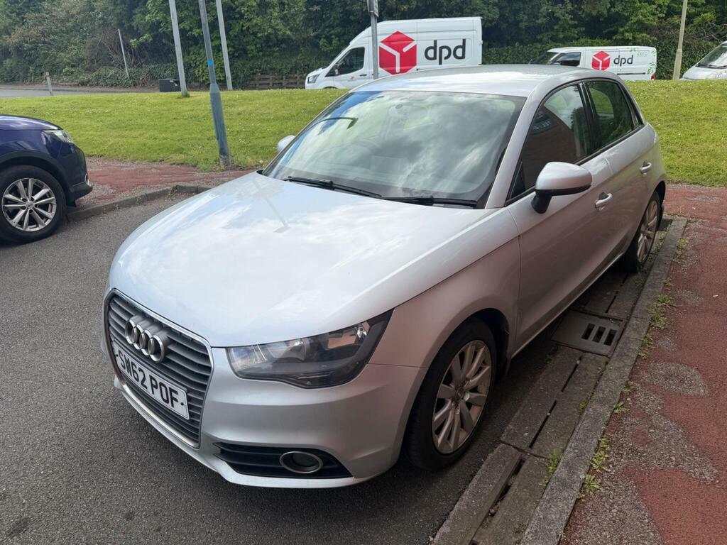 Audi A1 1.6 Tdi Sport Sportback Euro 5 S S SW62POF Silver #5