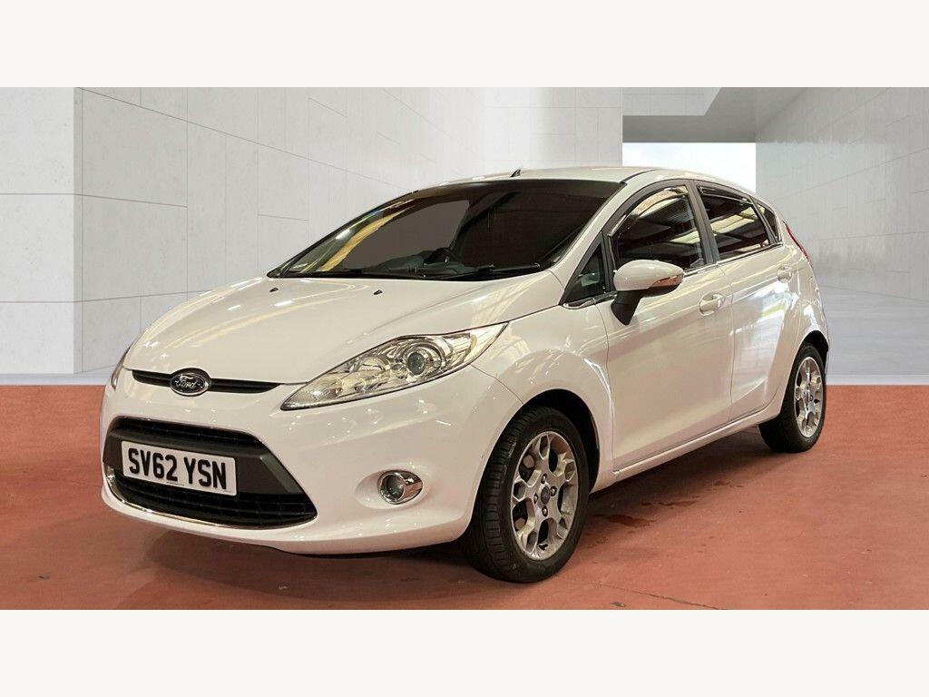 Ford Fiesta 1.25 Zetec SV62YSN White #2