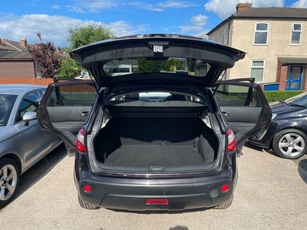 Nissan Qashqai 1.6L N-tec Black #3