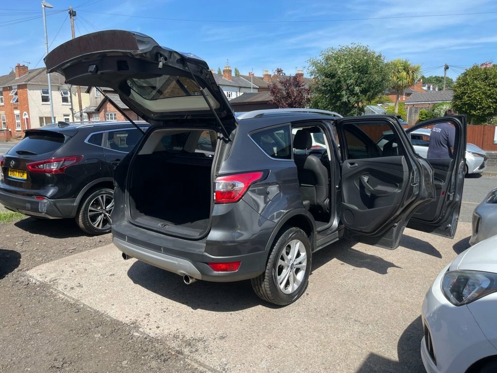 Ford Kuga 1.5L Titanium FL67WSV Grey #4