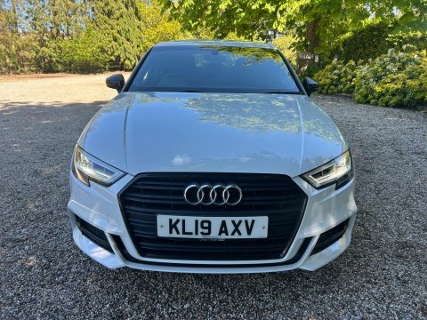 Audi A3 2019 19 1.5 KL19AXV White #2