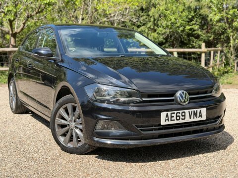 Volkswagen Polo 2019 69 1.0 Black