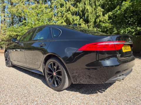Jaguar XF 2017 66 2.0D TBO986 Black #3