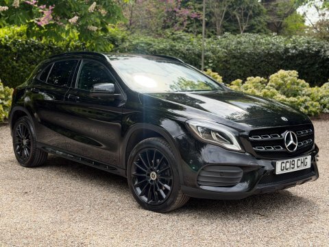 Mercedes-Benz GLA Class 2019 19 1.6 Black