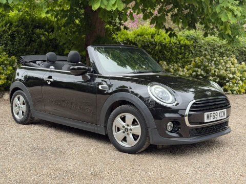 Mini Convertible 2020 69 1.5 Black