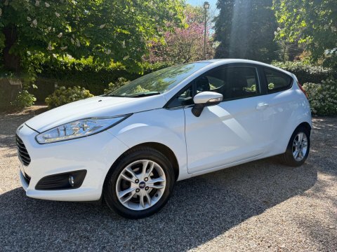 Ford Fiesta 2016 66 1.25 White #3