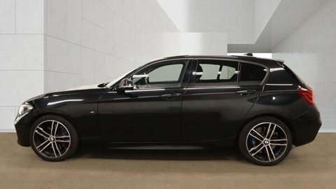 BMW 1 Series 2019 19 1.5 YG19WMS Black #4