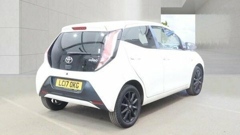 Toyota Aygo 2017 17 1.0 LC17OKG White #5