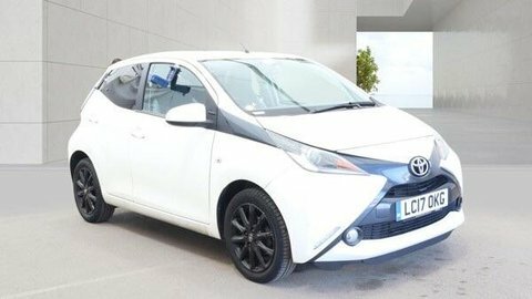 Toyota Aygo 2017 17 1.0 White