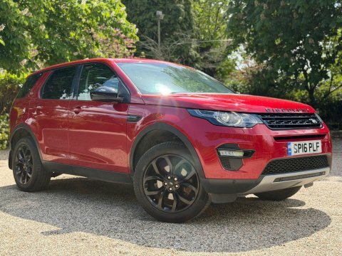 Land Rover Discovery Sport 2016 16 2.0 Red