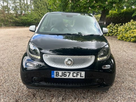 Smart Fortwo Coupe 2017 67 1.0 BJ67CFL White #2