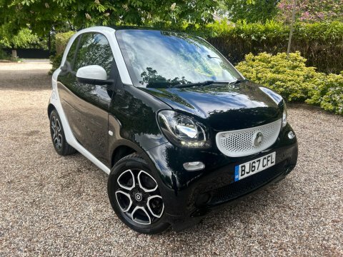 Smart Fortwo Coupe 2017 67 1.0 BJ67CFL White #5