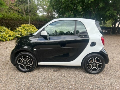Smart Fortwo Coupe 2017 67 1.0 BJ67CFL White #3