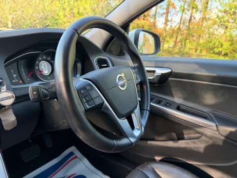 Volvo V60 2017 67 2.0 White #5