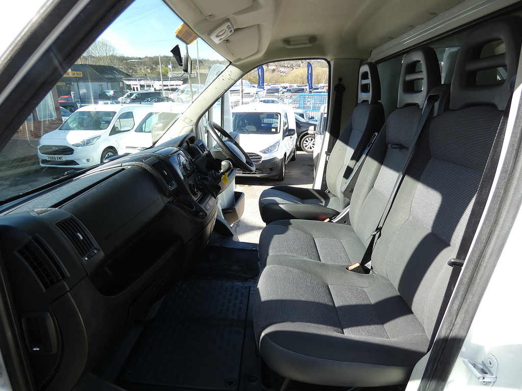 Peugeot Boxer 2.2L Null White #5