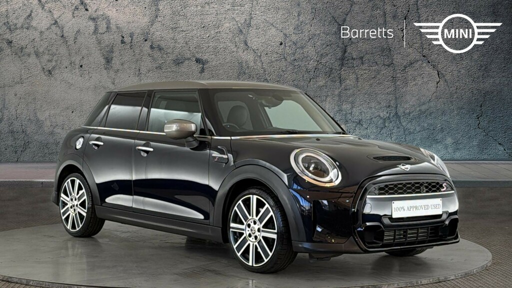 Mini Hatch 2.0 Cooper S Exclusive Hatchback Steptr Black