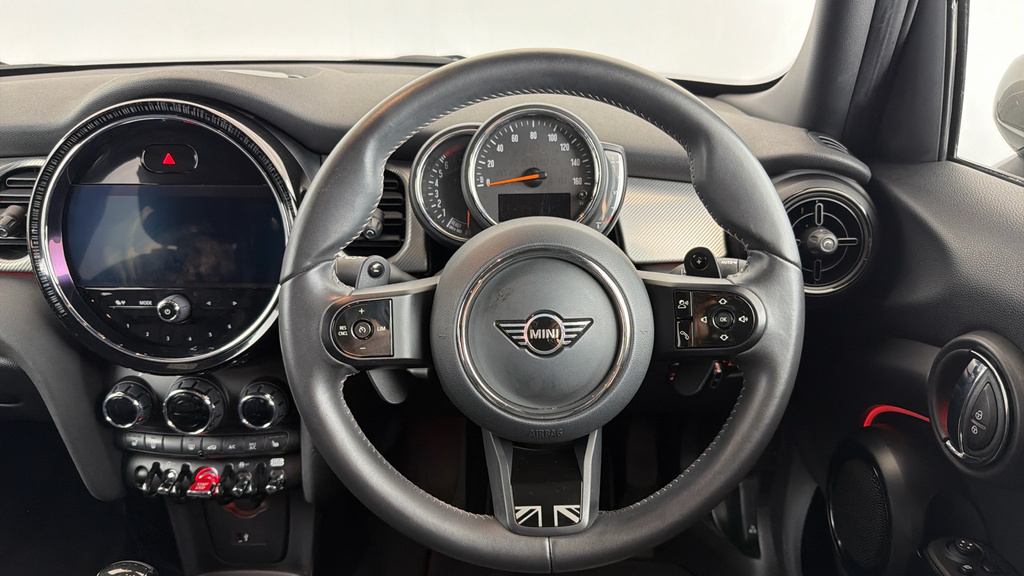 Mini Hatch 2.0 Cooper S Exclusive Hatchback Steptr YA22GSO Black #5