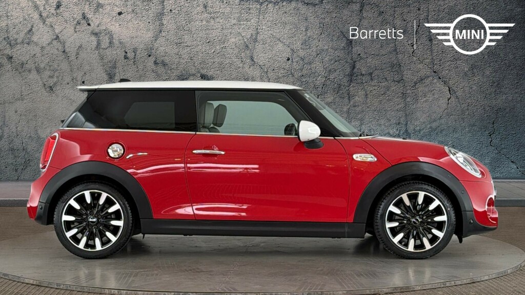 Mini Hatch 2.0 Cooper S Exclusive Hatchback Steptr AO19AEK Red #3