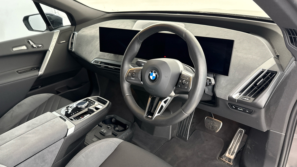 BMW iX 45 100.6Kwh M Sport Suv Xdrive YJ75PJM Black #6