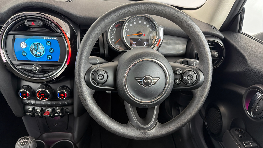 Mini Hatch 1.5 Cooper Classic Hatchback Eur GJ69XVS Blue #5